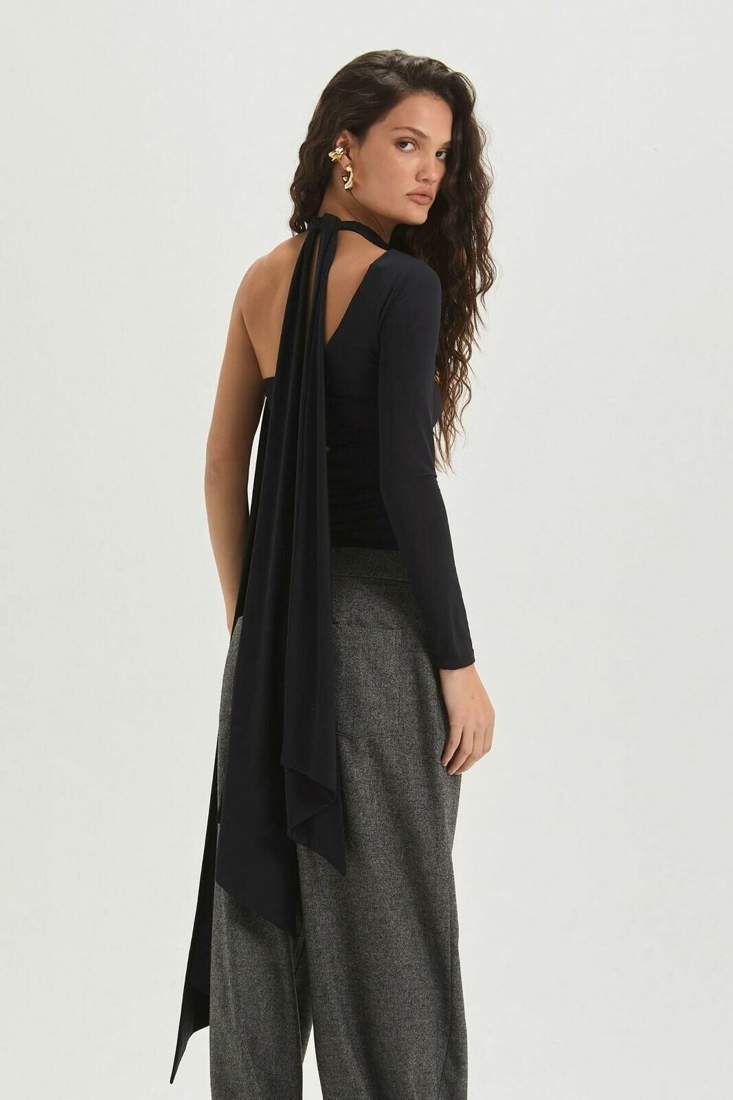Imagem de Blusa Bárbara Preta Le Blog